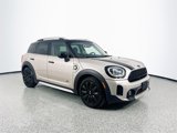 Used 2022 MINI Cooper Countryman S E image 3