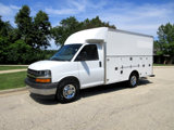 Used 2018 Chevrolet Express 3500 w/ Power Convenience Package image 2