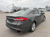 Used 2017 Ford Fusion SE image 6