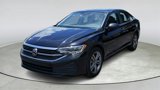 Used 2024 Volkswagen Jetta SE image 3