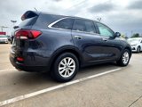 Used 2019 Kia Sorento LX image 5