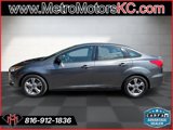 Used 2018 Ford Focus SE w/ SE Appearance Package image 2