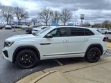 New 2025 Volkswagen Atlas Cross Sport SEL R-Line image 4