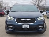 New 2025 Chrysler Pacifica Select image 5