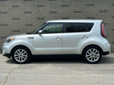 Used 2017 Kia Soul + image 4