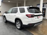 New 2025 Honda Pilot EX-L image 3