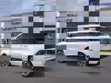 New 2025 Lincoln Navigator L Reserve image 4
