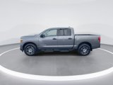 Used 2024 Nissan Titan SV image 5