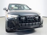 New 2025 Audi Q7 3.0T Prestige image 3