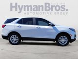 Used 2023 Chevrolet Equinox LT image 2