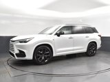 New 2025 Lexus TX 500h AWD image 3
