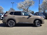 New 2025 Nissan Rogue SV image 4