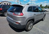 Used 2019 Jeep Cherokee Latitude Plus image 3