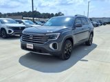 New 2026 Volkswagen Atlas SE image 2