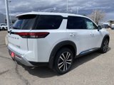 New 2025 Nissan Pathfinder Platinum image 5
