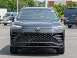 New 2025 Volkswagen Tiguan SE R-Line image 2