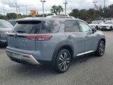 New 2025 Nissan Pathfinder Platinum image 4