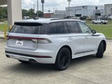 New 2025 Lincoln Aviator Reserve image 3