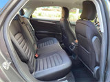 Used 2015 Ford Fusion SE image 2