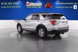 Used 2022 Ford Explorer XLT image 5