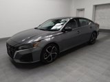 Used 2024 Nissan Altima 2.5 SR image 2