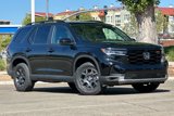 Used 2025 Honda Pilot TrailSport image 2