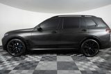 Used 2022 BMW X7 M50i w/ Dynamic Handling Package image 3