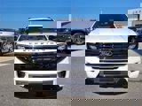 New 2025 Ford Expedition Platinum image 2
