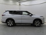 New 2025 Mitsubishi Outlander SE image 2