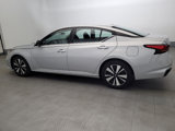 Used 2021 Nissan Altima 2.5 SV image 3