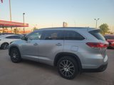 Used 2018 Toyota Highlander SE image 5