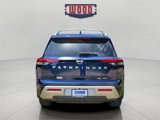 Used 2024 Nissan Pathfinder SL image 3