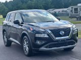 Used 2021 Nissan Rogue SV image 3