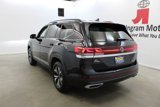 New 2025 Volkswagen Atlas SE image 3