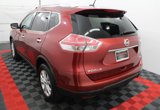Used 2015 Nissan Rogue SV image 5
