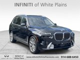 Used 2025 BMW X7 xDrive40i w/ Premium Package image 3