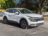 Used 2023 Kia Sportage EX image 3