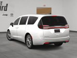 New 2025 Chrysler Pacifica Select w/ Uconnect Theater Family Group image 4