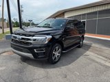 Used 2023 Ford Expedition Limited image 2