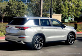 Used 2023 Mitsubishi Outlander SE image 4