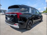 New 2025 Kia Carnival EX image 5