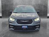 Used 2023 Chrysler Pacifica Touring-L image 2
