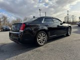 Used 2018 Chrysler 300 Touring L image 5