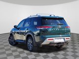New 2025 Nissan Pathfinder SL w/ SL Premium Package image 2
