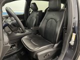 Used 2021 Chrysler Pacifica Limited w/ Uconnect Theater Family Group image 4