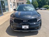 Used 2023 Kia Sorento EX image 2