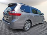 Used 2020 Toyota Sienna XLE image 6