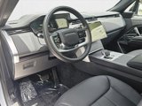 New 2025 Land Rover Range Rover SE image 3