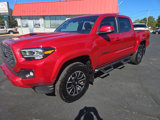 Used 2022 Toyota Tacoma TRD Sport w/ Technology Package image 2