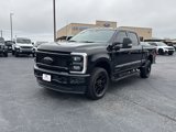 New 2025 Ford F250 4x4 Crew Cab Super Duty image 2
